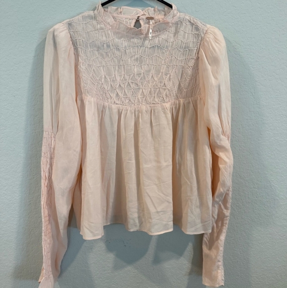 Free People Smocked in Time Top in Apricot NWOT size xs - Picture 8 of 8